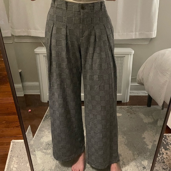 Maeve Gray Plaid Wide Leg Pants - Picture 2 of 5